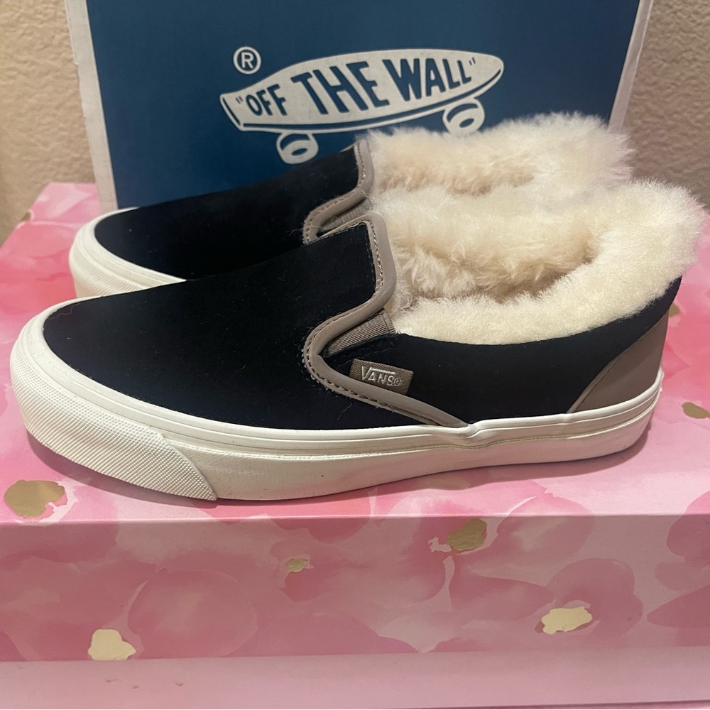 Brand new Old Skool‎ suede brown vans vault shoes🤎